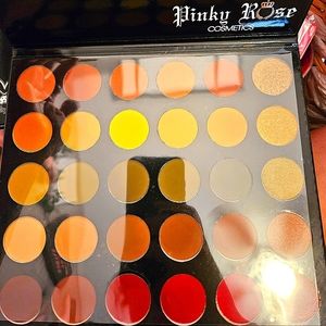 Pinkyrose eyeshadow pallette 30